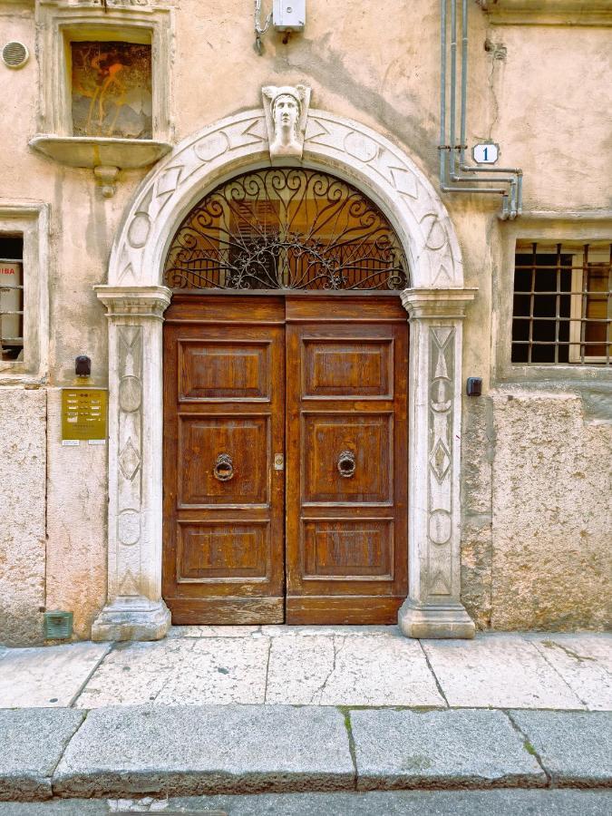 Suite Antico Seminario Verona Exterior photo